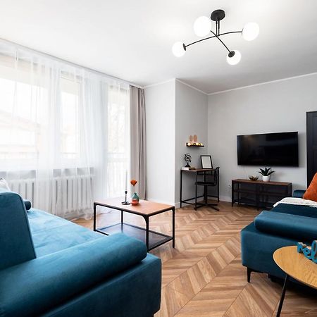 Kairos Apartments - Friends - Darmowy Parking, Blisko Centrum غليفيتسه المظهر الخارجي الصورة