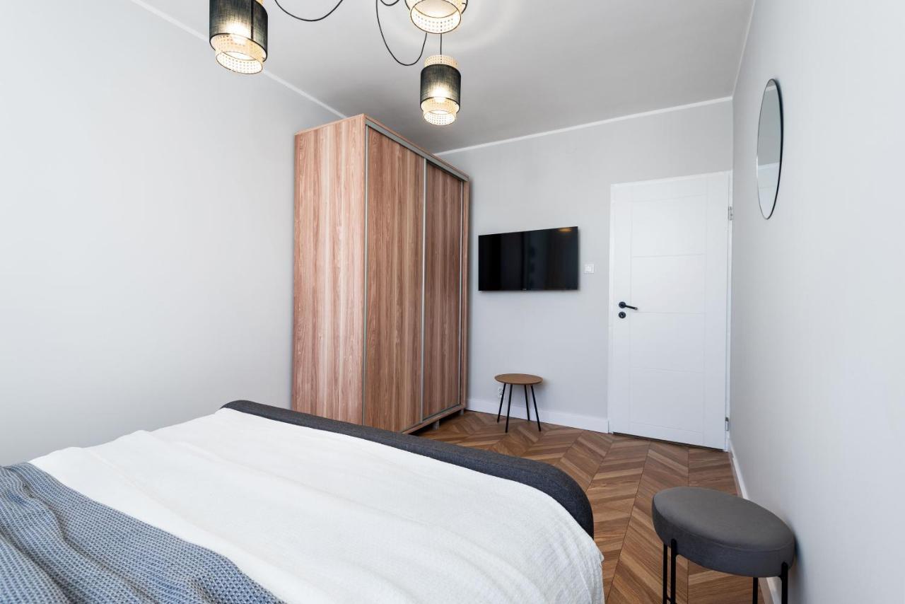 Kairos Apartments - Friends - Darmowy Parking, Blisko Centrum غليفيتسه المظهر الخارجي الصورة